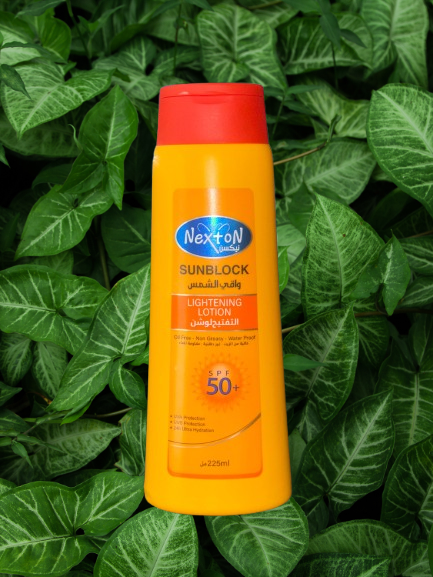 Nexton SunBlock Lightening Lotion SPF50+225ml